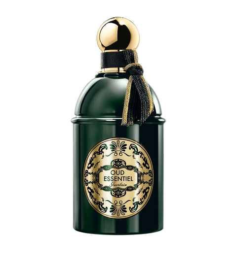 Oud Essentiel Eau de Parfum.